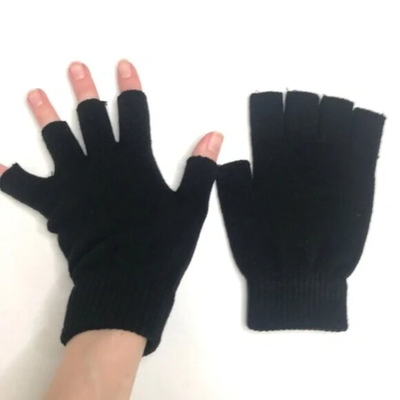 Black Fingerless Gloves Knit Hand Warmers Cut Off Fingers Texting Warm Womens OS - Picture 3 of 5